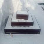 Клумба трехъярусная квадратная цветная — изображение 6